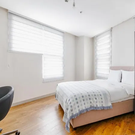 Chic Flat W Gym And Terrace 5 Min To Kanyon Mall * Provincia di Istanbul